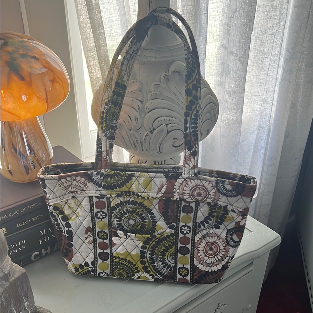 Elegant Quilted Tote Bag with Floral Patterns